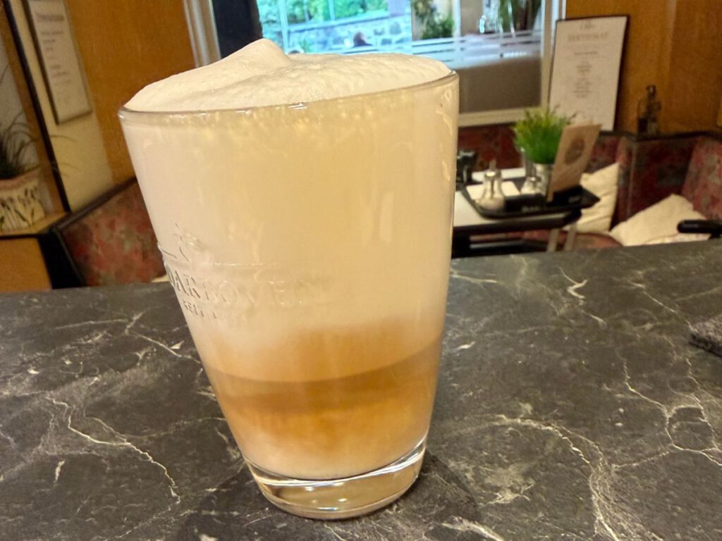 Latte Macchiato
